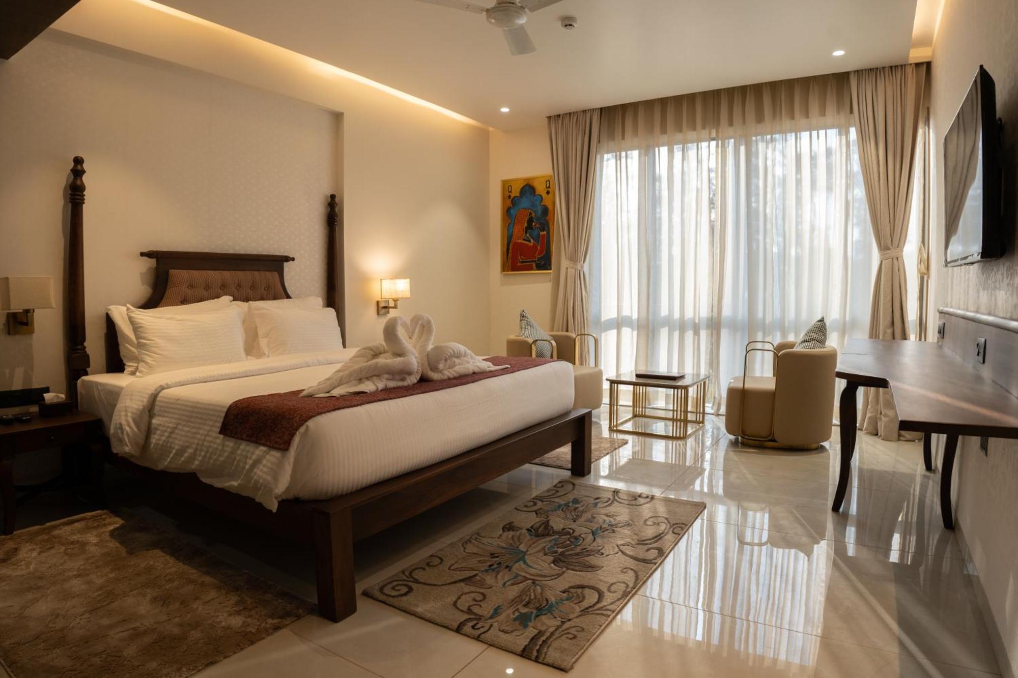 Pride Elite, Daman Hotel Ngoại thất bức ảnh
