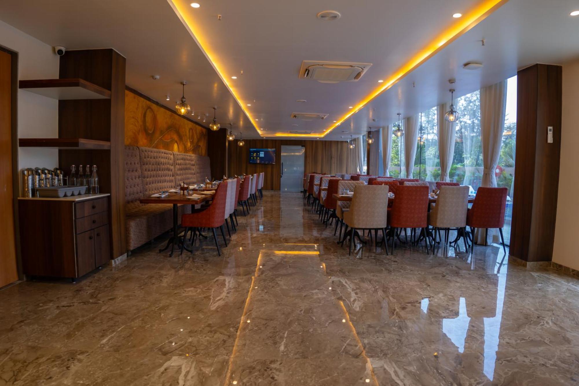 Pride Elite, Daman Hotel Ngoại thất bức ảnh
