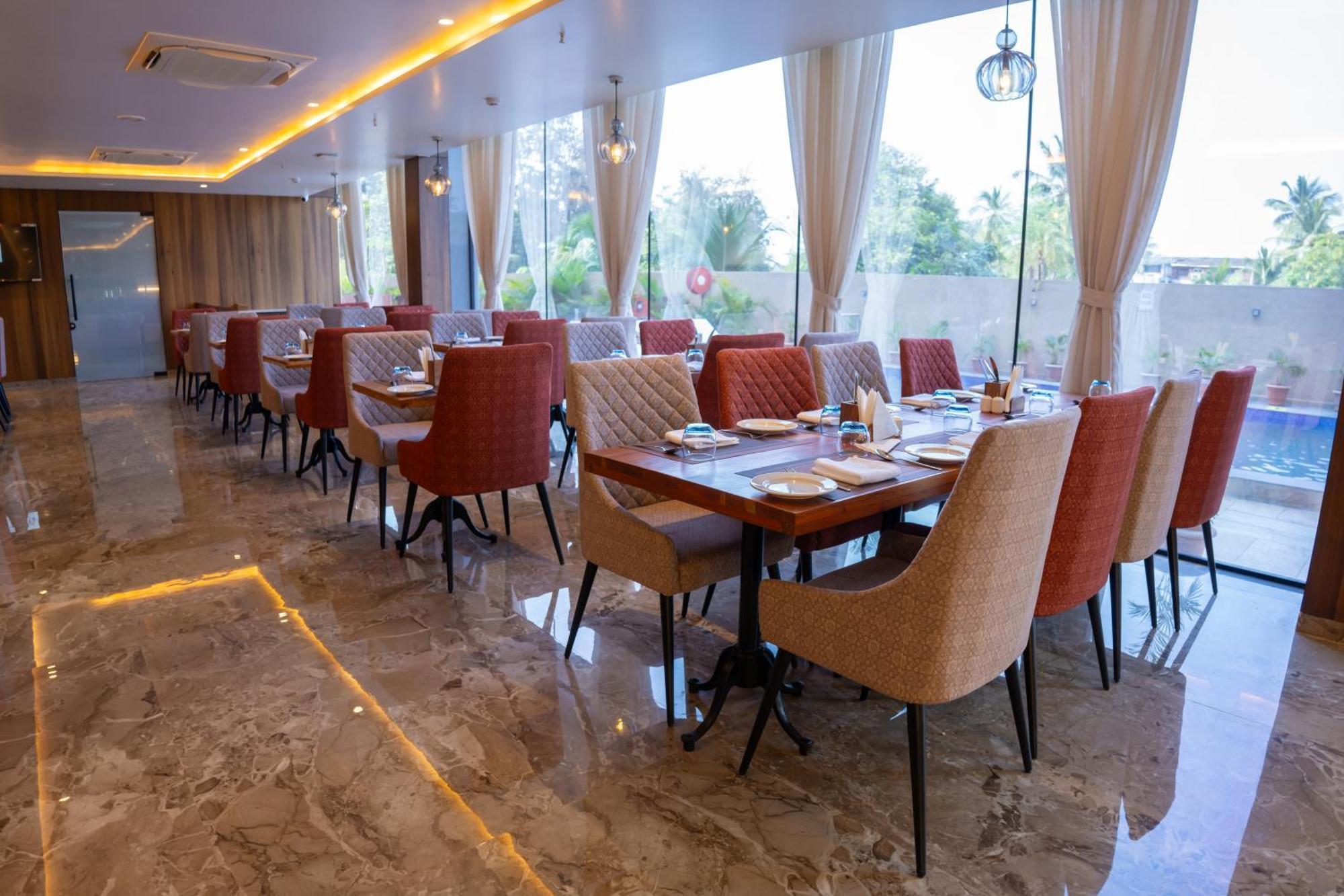 Pride Elite, Daman Hotel Ngoại thất bức ảnh