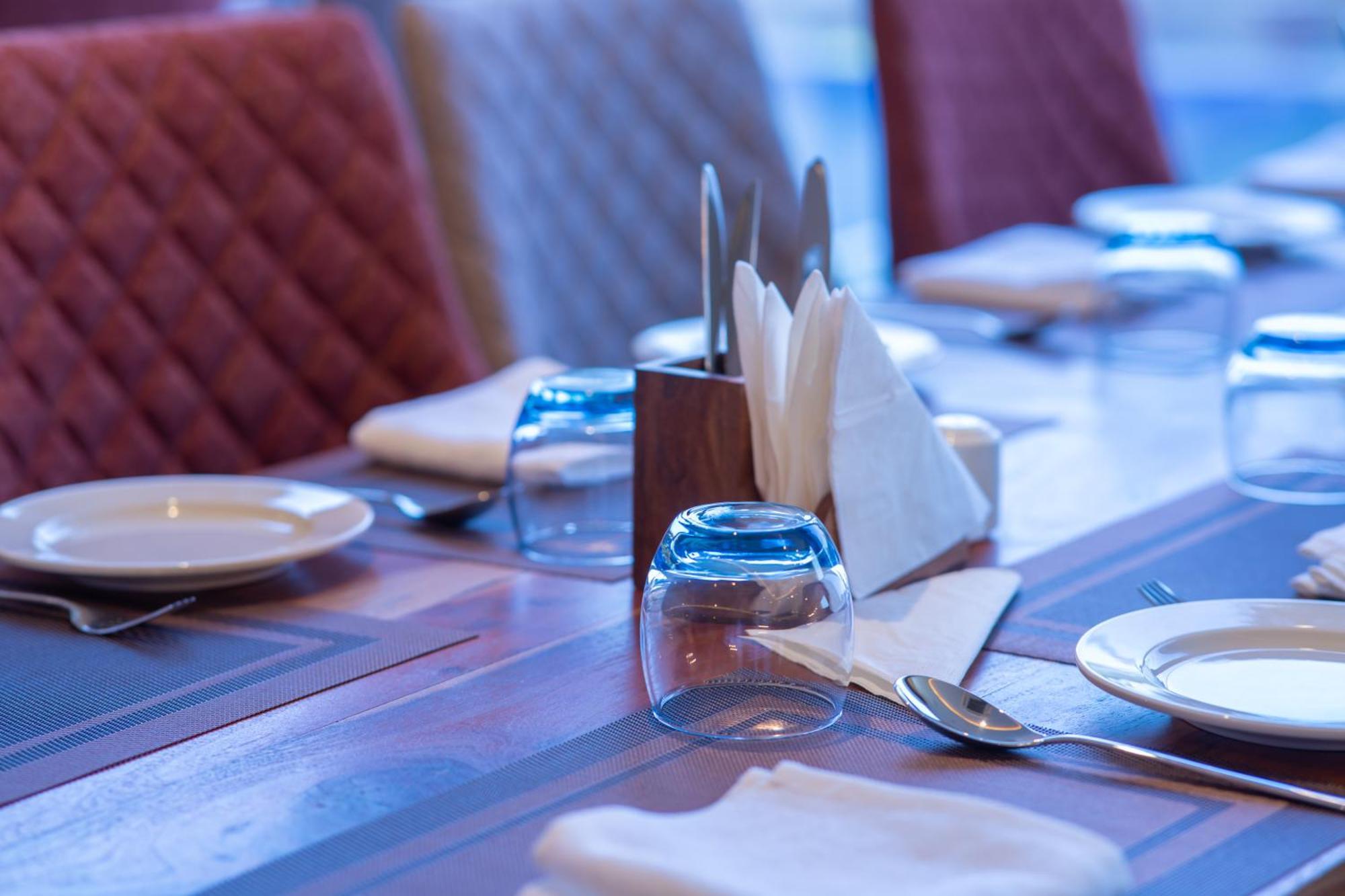 Pride Elite, Daman Hotel Ngoại thất bức ảnh