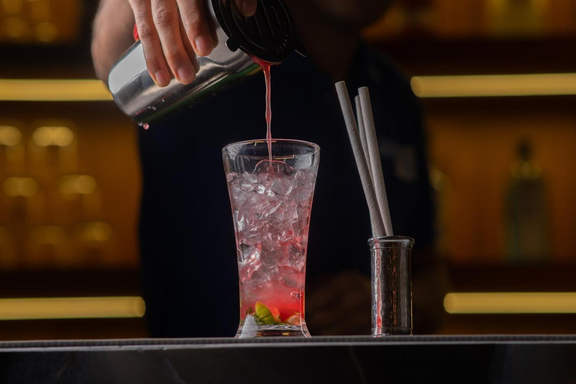 Pride Elite, Daman Hotel Ngoại thất bức ảnh